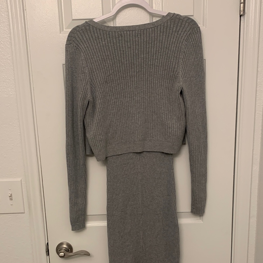 Abercrombie & Fitch Gray midi sweater dress with cardigan set - Picture 4 of 5